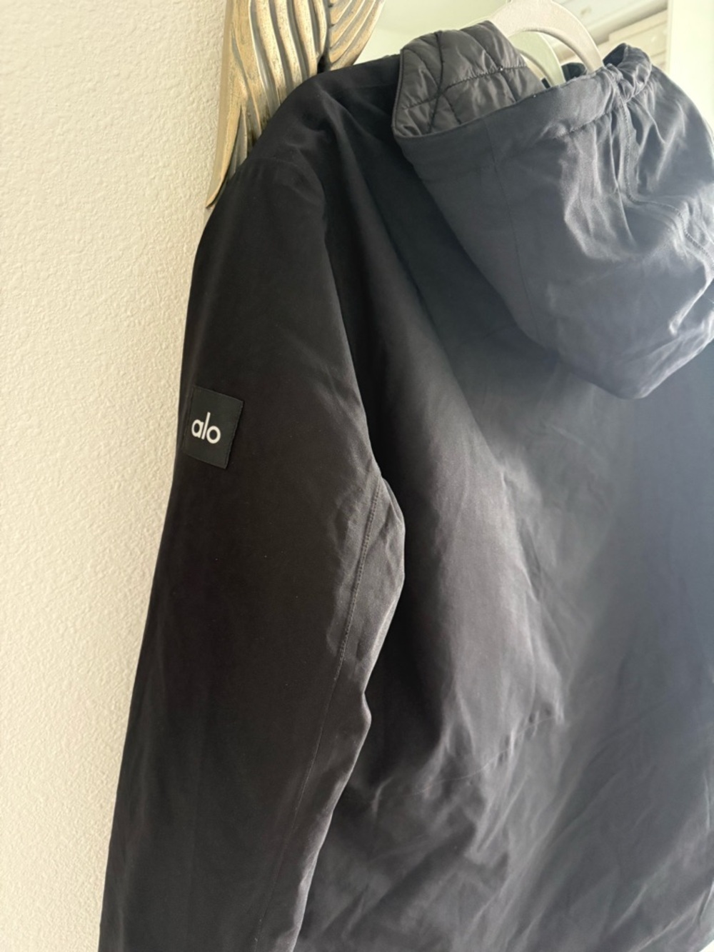 ALO Yoga Roam Black Lightweight Hooded Jacket men’s medium - Picture 3 of 6